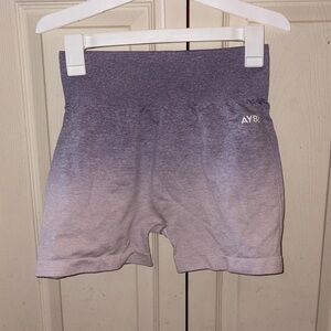 AYBL Pulse Ombré Seamless Shorts - Lilac